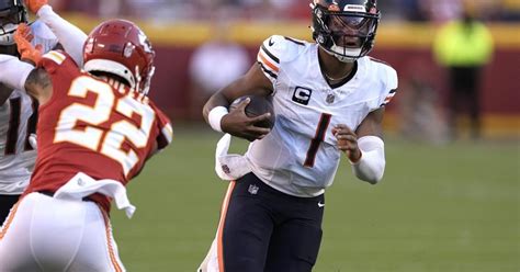 Bears, Broncos meet in a matchup of winless and reeling teams